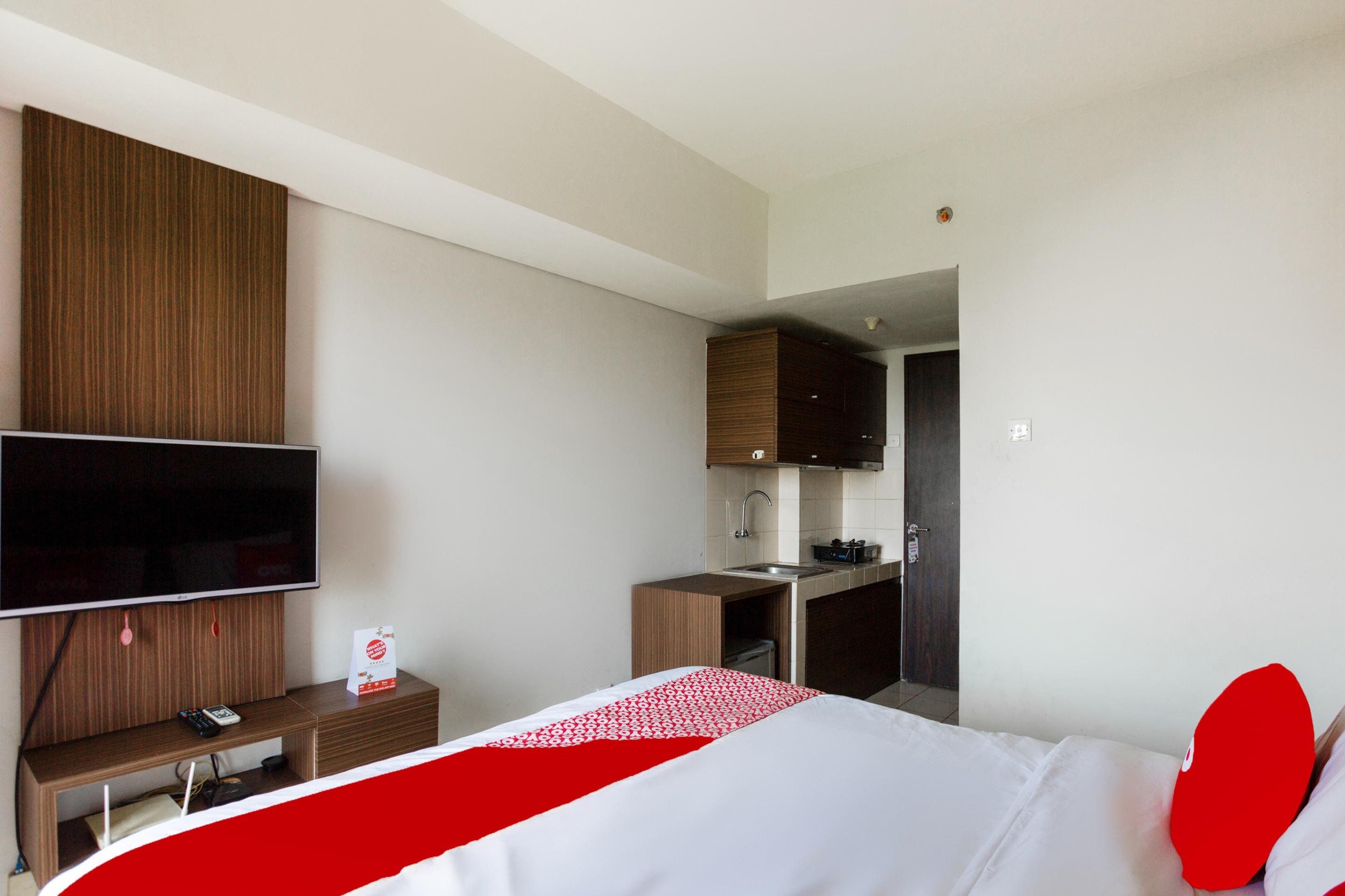 Oyo 2582 Apartemen Serpong Green View Тангеранг Екстериор снимка